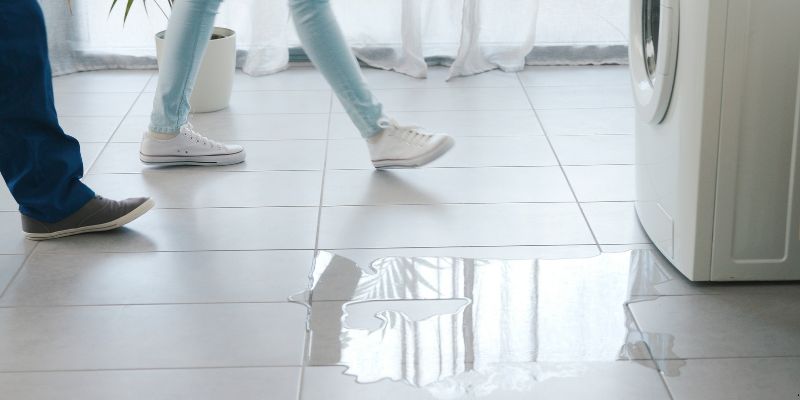 Máquina de Lavar Vazando Água Quando Enche em Taubaté: Confira 6 Dicas